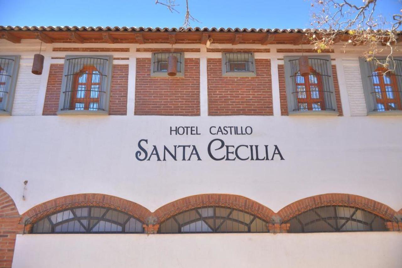 Oyo Hotel Castillo Santa Cecilia Тапалпа Екстериор снимка